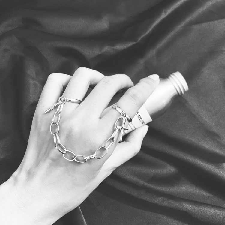 Nhẫn titan unisex