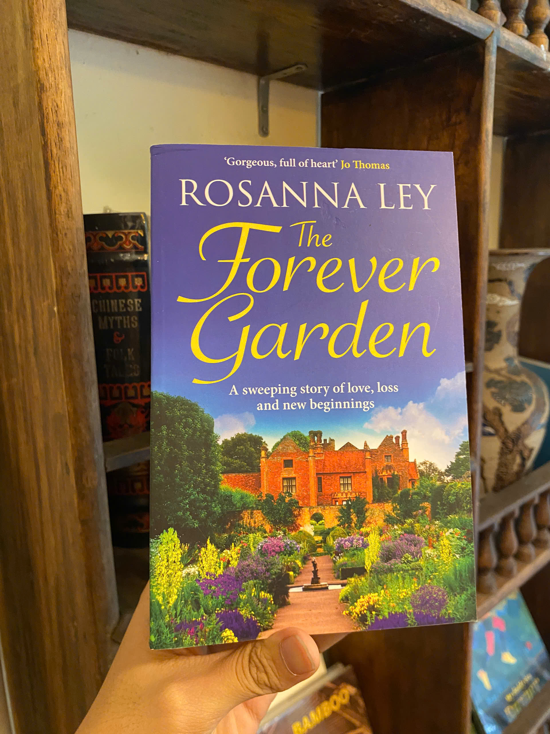 Sách - The Forever Garden by Rosanna Ley | Contemporary Fiction / Ngoại văn Nhập khẩu