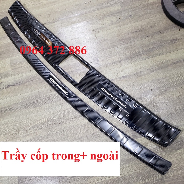 Ốp chống trầy cốp, ốp nẹp cốp sau carbon xe Kia Carnival 2021- 2022- 2023 vân Cacbon cao cấp