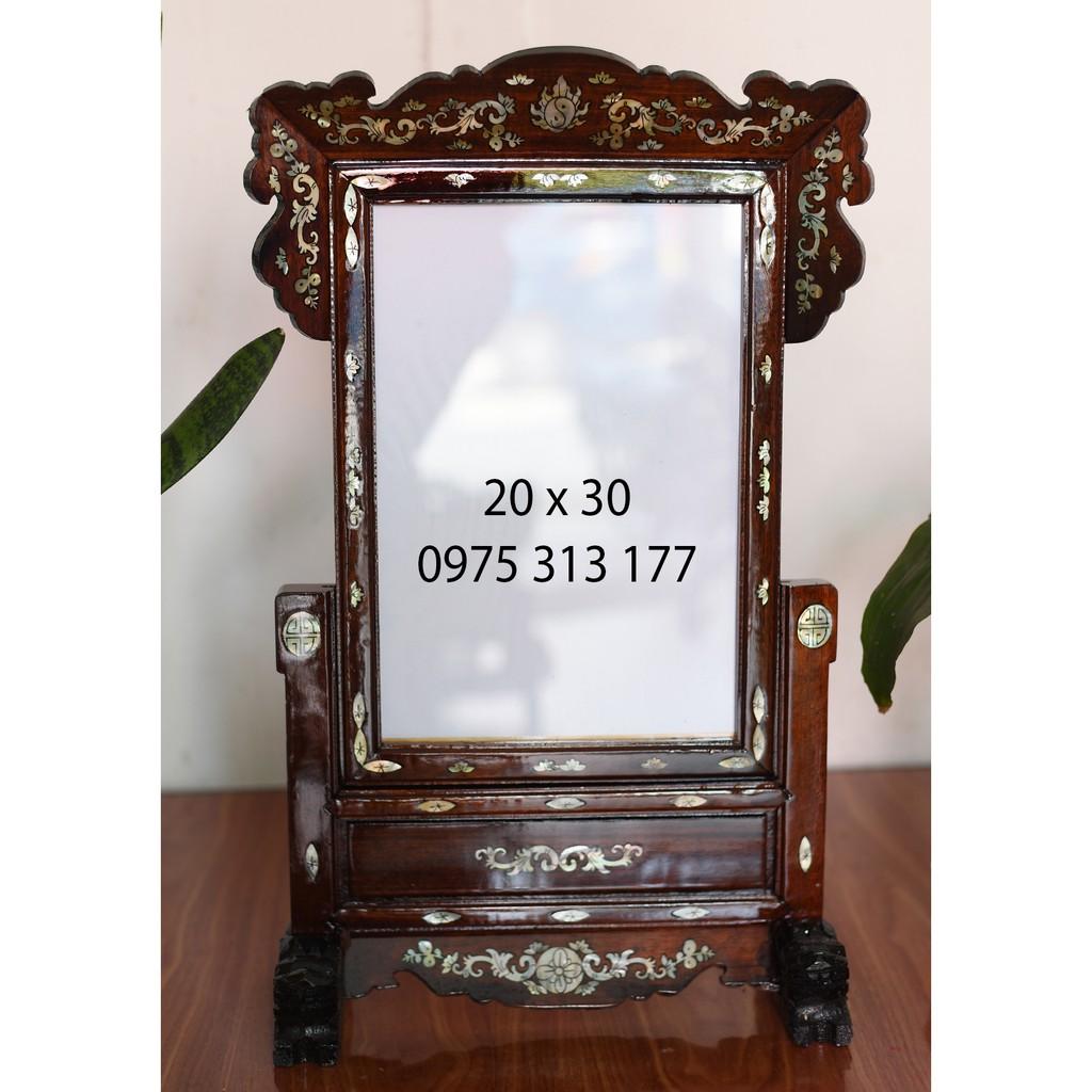 KHUNG ẢNH THỜ GỖ GÕ 20 X 30