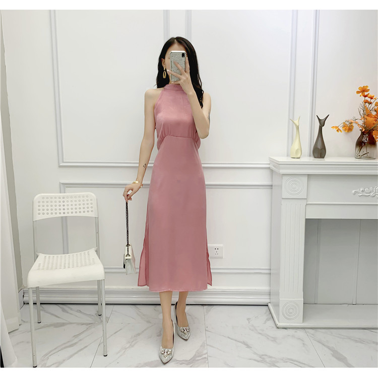 Đầm cổ yếm hở lưng màu hồng ngọt ngào - A17F