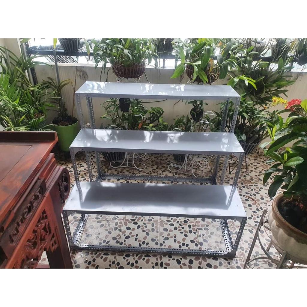 Kệ sắt v lỗ bậc thang 3 tầng trụ sắt V3x3cm và V4x4cm đa năng