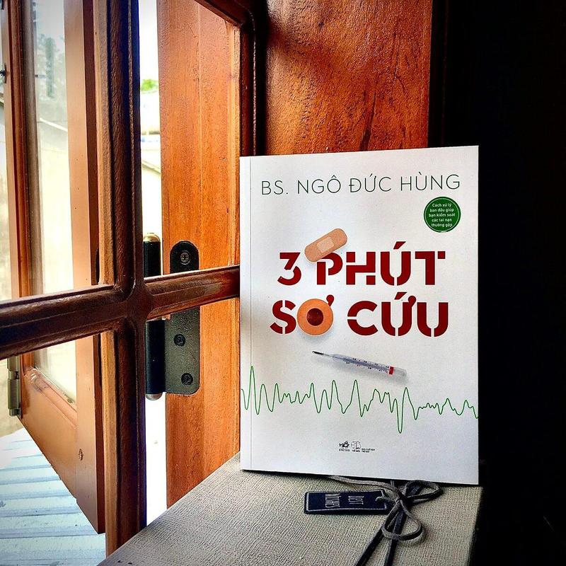 Sách - 3 Phút Sơ Cứu (TB 2025) (Nhã Nam HCM)