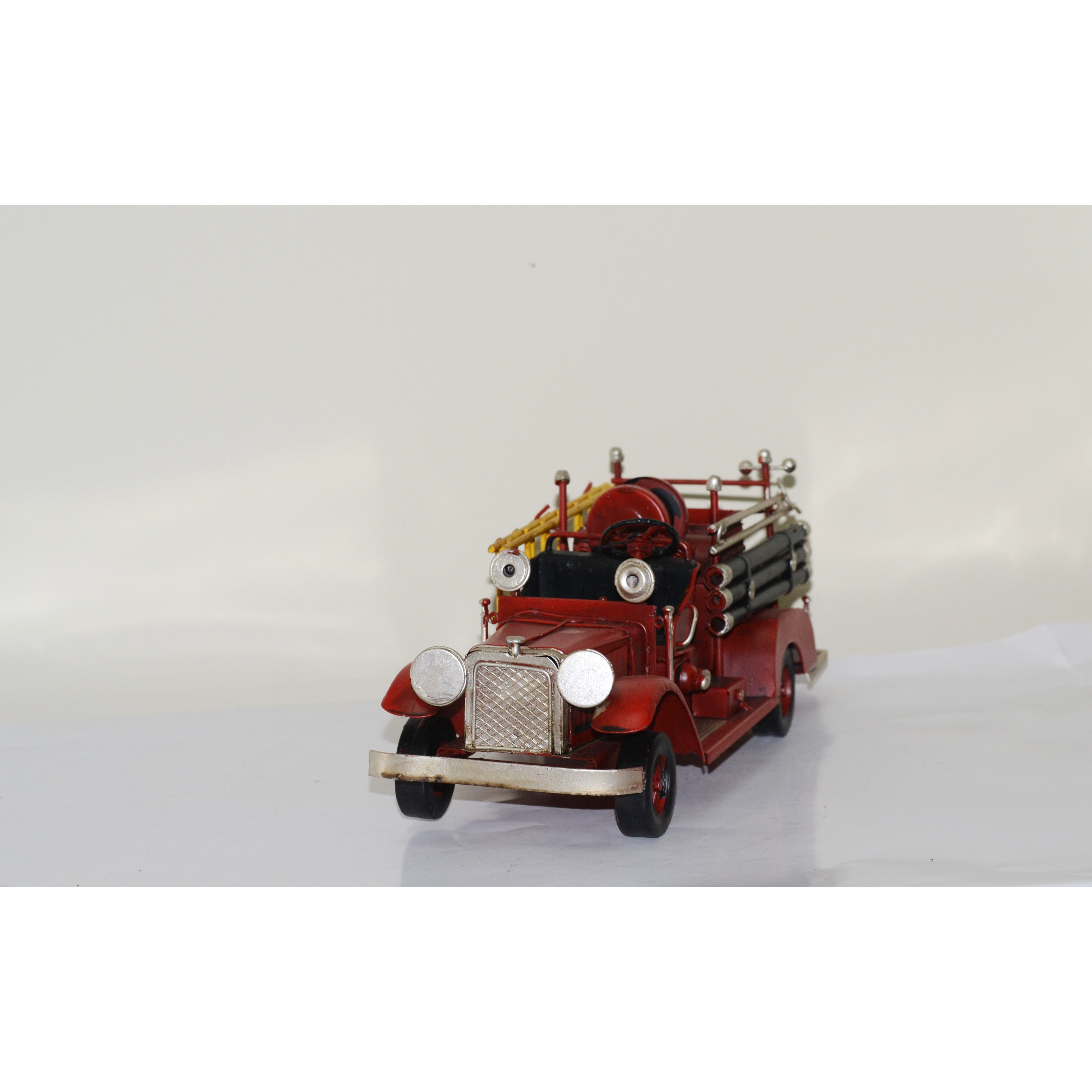 Mô hình xe cứu hỏa kim loại trưng bày/ Fire Truck Metal Decoration Handmade (1904D-1645)