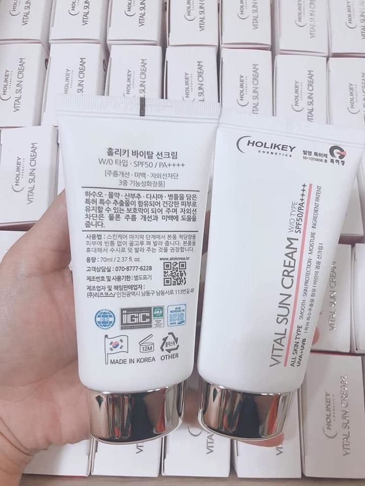 [New 2020] Kem chống nắng Holikey Vita Sun Cream W/OTYPE SPF50/PA++++ 70ml