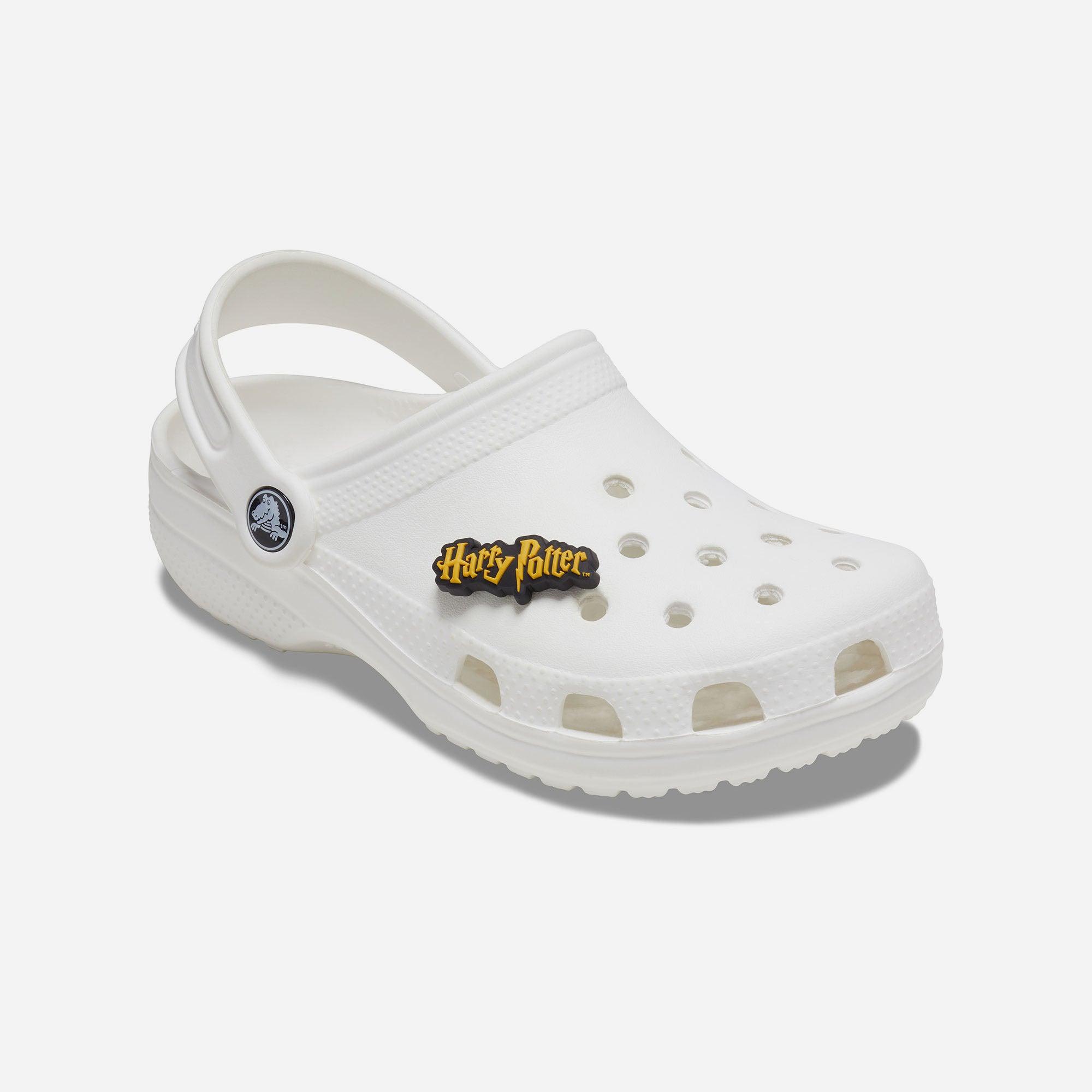 Huy hiệu jibbitz unisex Crocs Harry Potter Logo - 10007632