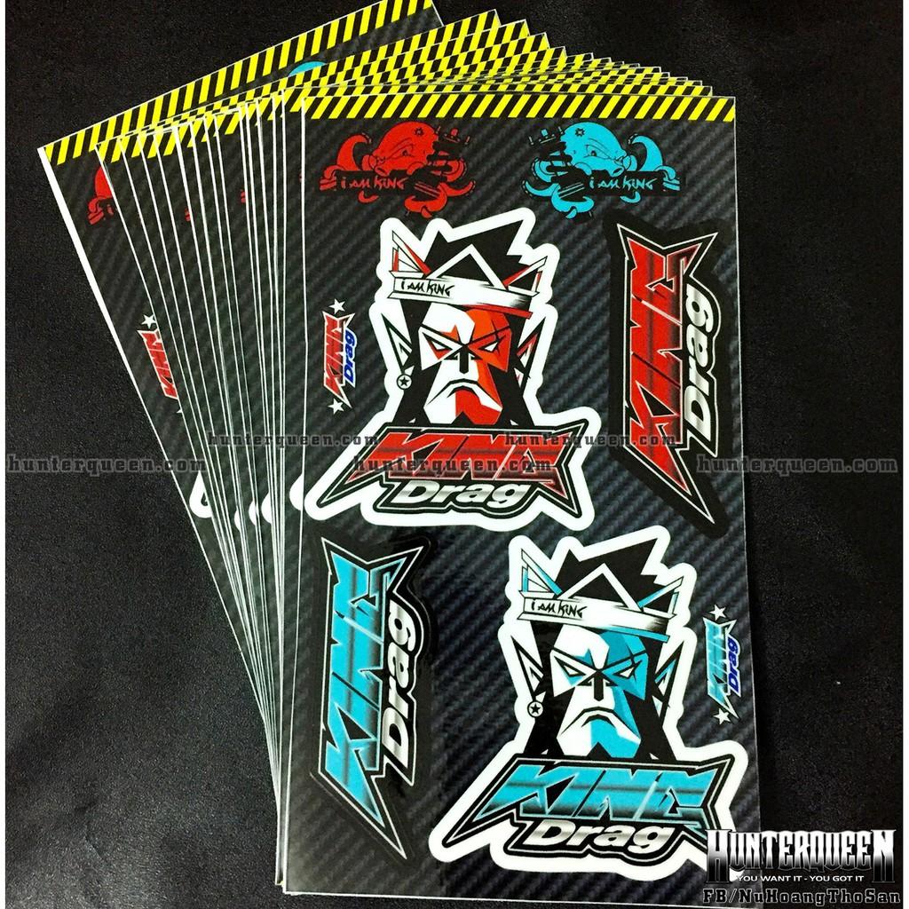 Bộ hình dán logo King Drag xanh đỏ. Decal cao cấp chống nước, sắc nét, bền màu, dính chặt.