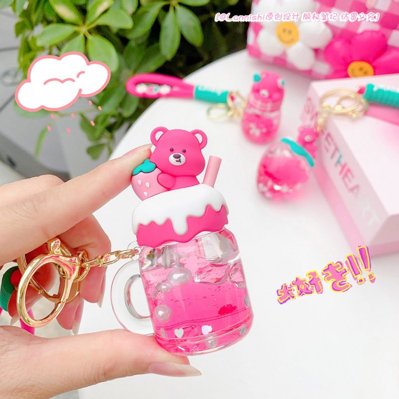 S120 - Móc khóa gấu dâu tây Lotso gel kim tuyến ly nước trái dâu bình nước dễ thương treo chìa khóa, túi xách - Cây Sồi Già