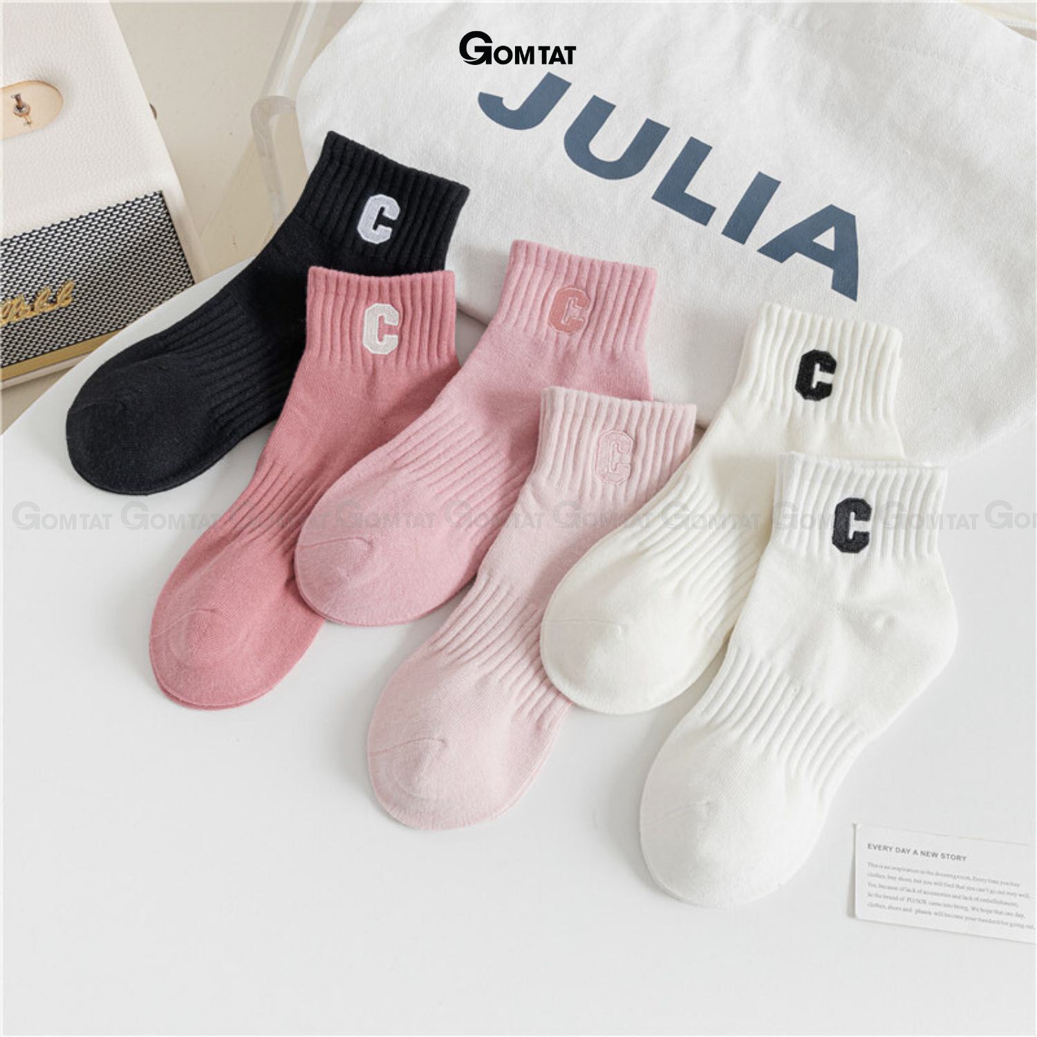 Tất nữ cổ ngắn cao cấp mẫu chữ C, vớ cổ thấp nữ chất liệu cotton mềm mại, thấm hút - NGANCHUC-UYE-7004-1DOI