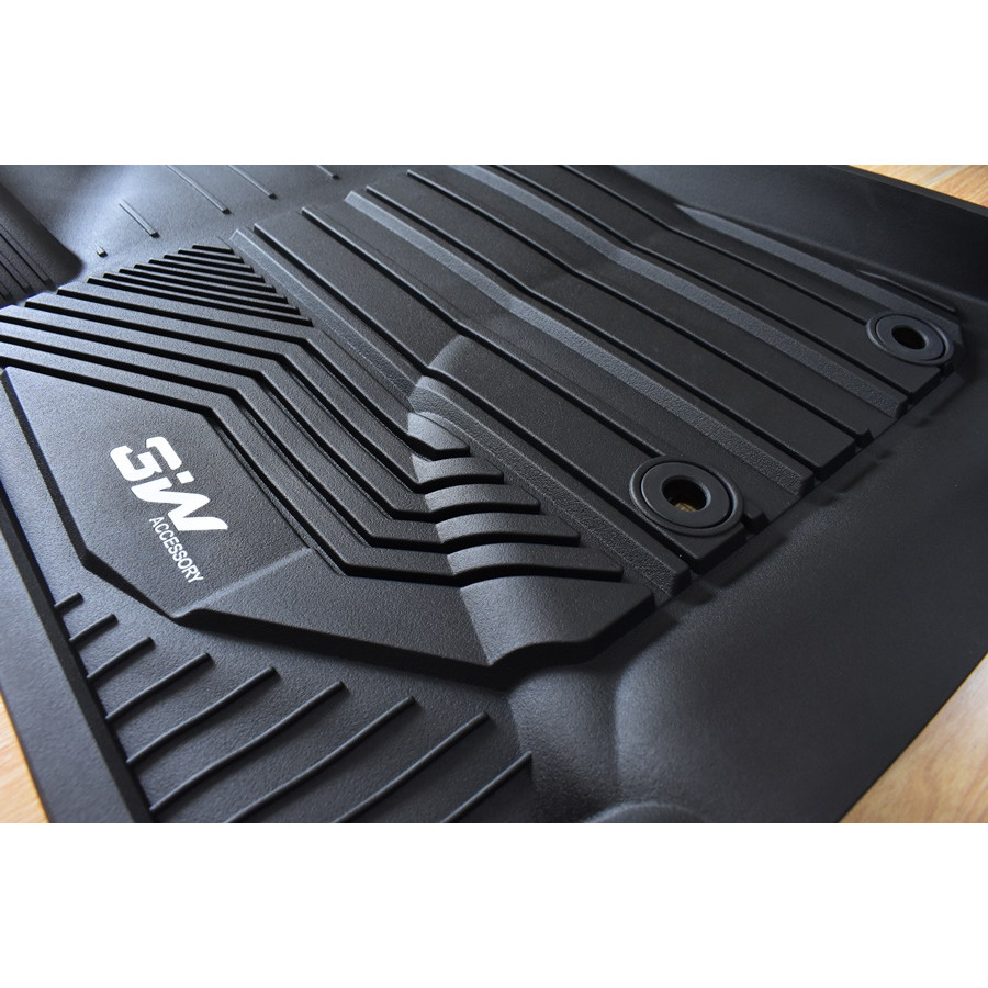 Thảm lót sàn xe ô tô  TOYOTA LAND CRUISER 2010- đến nay Nhãn hiệu Macsim 3W chất liệu nhựa TPE đúc khuôn cao cấp - màu đen, màu be