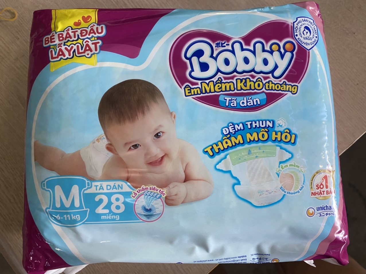 [ THANH LÝ  GIẢM 40% } TÃ DÁN BOBBY M28 ( DATE T 1/2025)