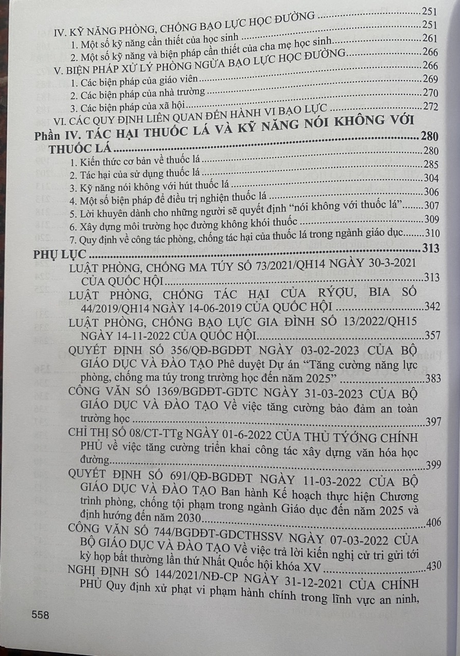 Kỹ năng phòng chống m a t ú y, bạo lực học đường và các tệ nạn xã hội trong các cơ sở giáo dục