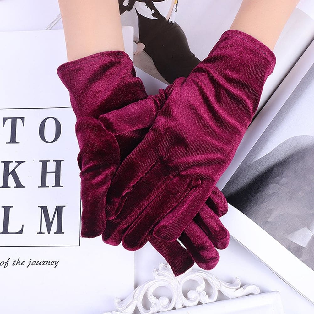 Găng tay chất liệu nhung cho Cô dâu và Dạ hội, đi tiệc, sự kiện màu đỏ mận MS: 42119