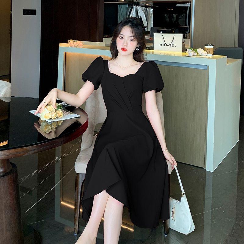 ĐẦM TAY NGẮN ĐI TIỆC VỚI 2 BÊN VAI ĐÍNH CƯỜM