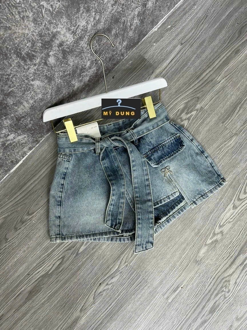 QUẦN SHORT JEAN  GIẢ VÁY NẮP TÚI + DÂY BELL CÁCH ĐIỆU, DỄ THƯƠNG NĂNG ĐỘNG-RẤT DỄ PHỐI ĐỒ-HÀNG NHẬP LOẠI 1, FORM DÁNG CỰC CHUẨN