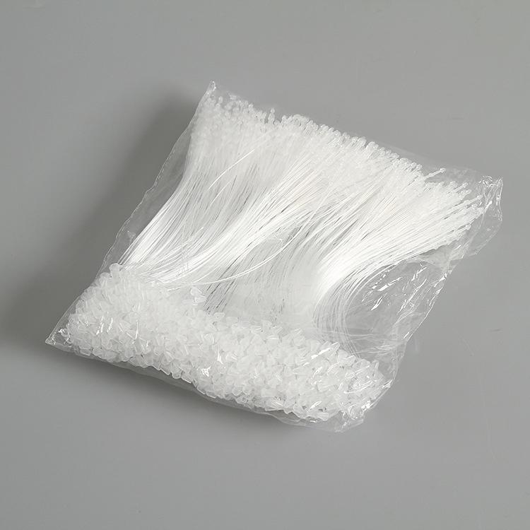 Dây treo mác quần áo