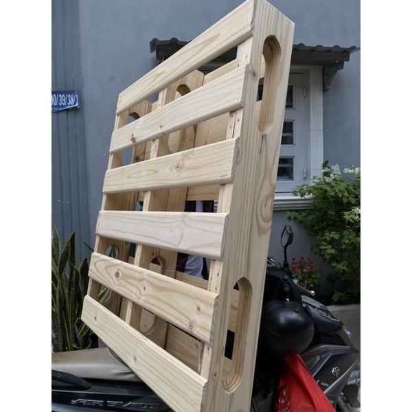 GIƯỜNG PALLET CHÂN CAO 20CM CÓ ĐẦU GIƯỜNG GIÁ RẺ