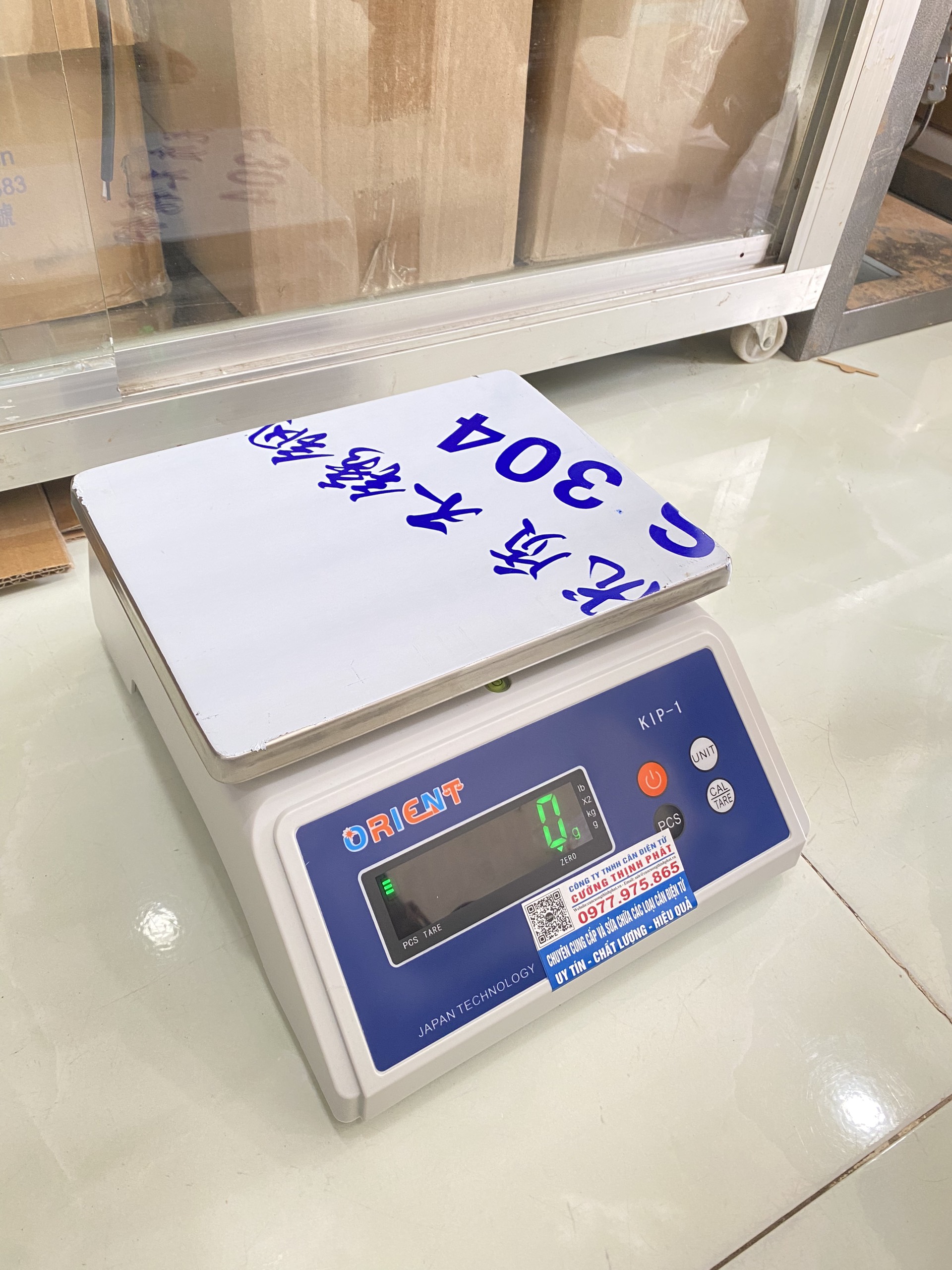 CÂN 30KG CHỐNG NƯỚC 2 MẶT SỐ KIP-1