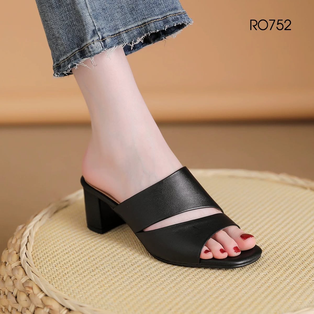 Dép cao gót nữ quai ngang ROSATA RO752 - 5p - Đen, Trắng -BKSTORE- HÀNG VIỆT NAM