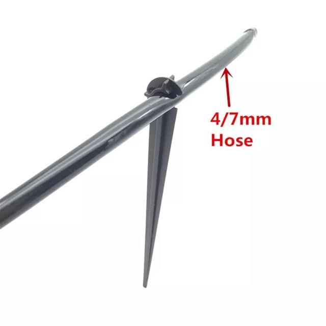 10 Que đỡ ống nước 6-8mm hình chữ C