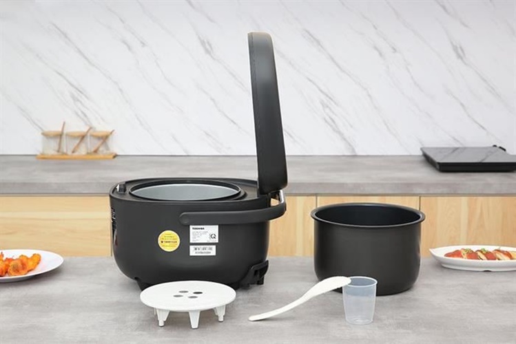 NỒI CƠM ĐIỆN TỬ 1.8L TOSHIBA RC-18DR4TVN - Hàng chính hãng