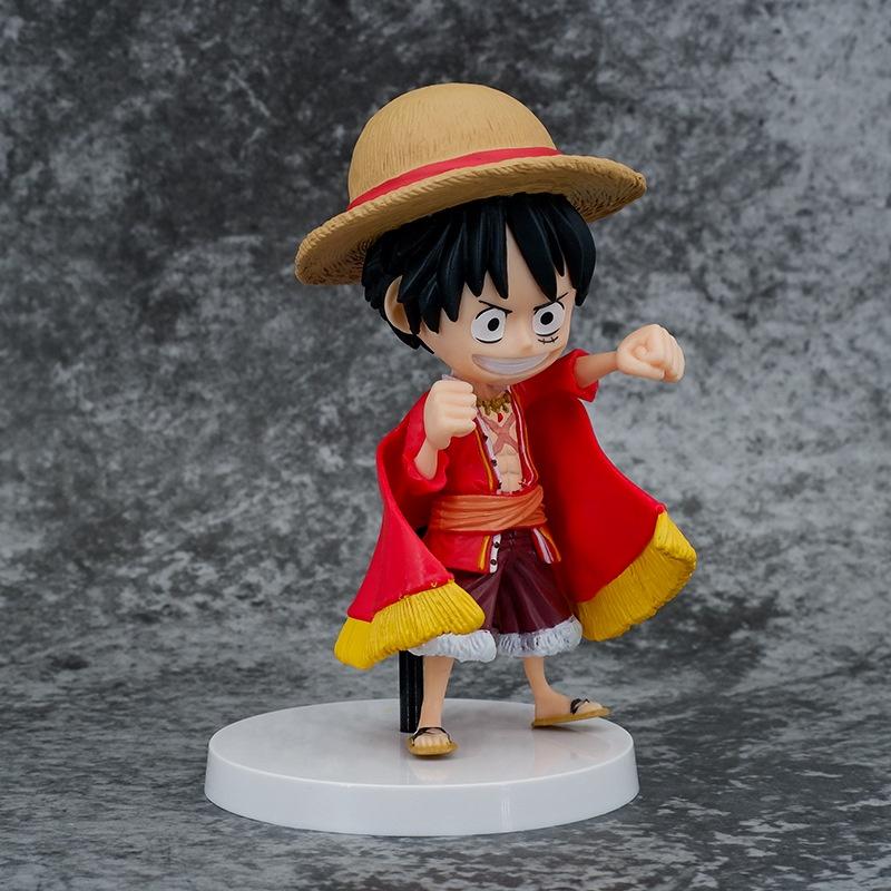 Mô hình Luffy áo choàng cướp biển - One Pice