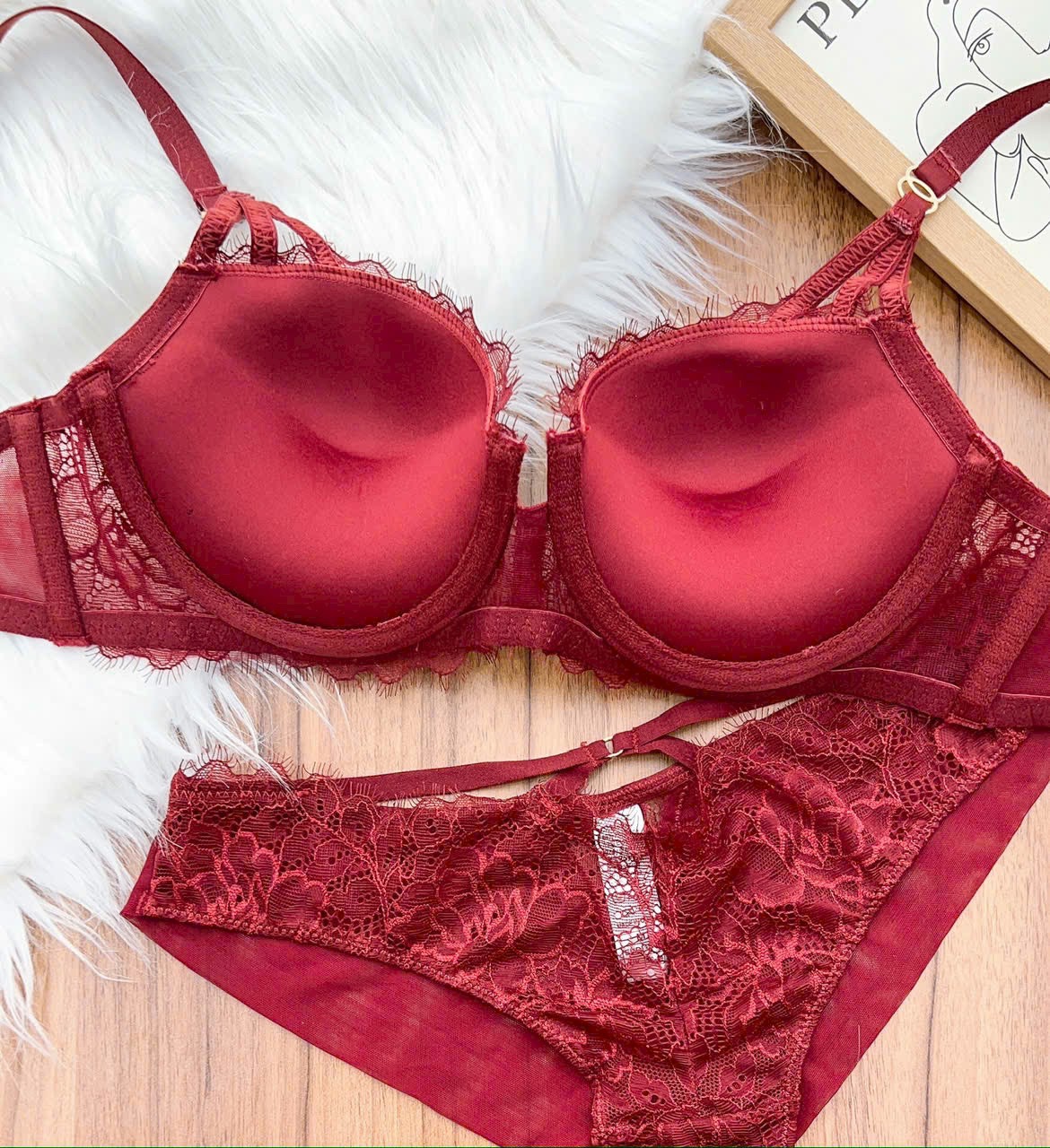 Bộ Đồ Lót Nữ Ren Thoải Mái - B.Lingerie