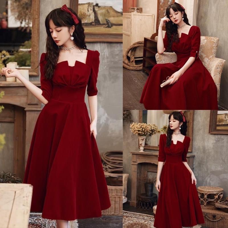 Đầm nhung đỏ đô xoè cổ cách điệu dáng dài 105cm