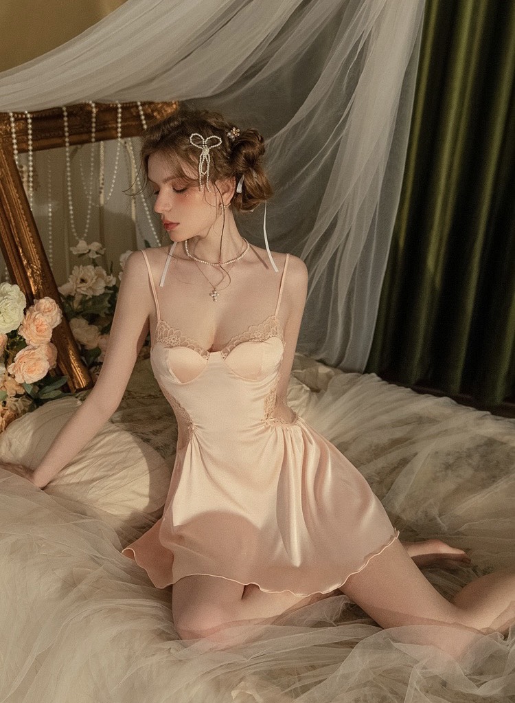 Váy Ngủ Hơ Lưng Tinh Tế (không kèm áo choàng) - B.Lingerie