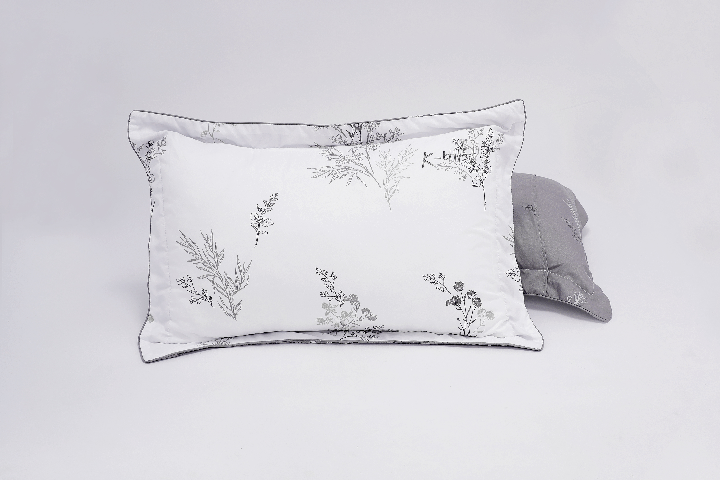 Ruột Gối Nằm Có Vỏ Microfiber K-Bedding by Everon