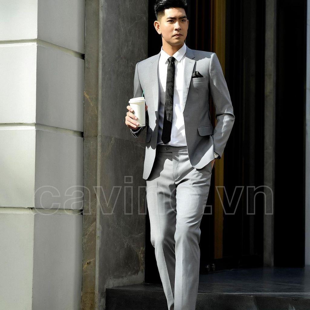 Áo vest ghi ánh xanh cao cấp CAVINO 904 trẻ trung,lịch lãm, dễ kết hợp với quần âu, quần jeans, kaki