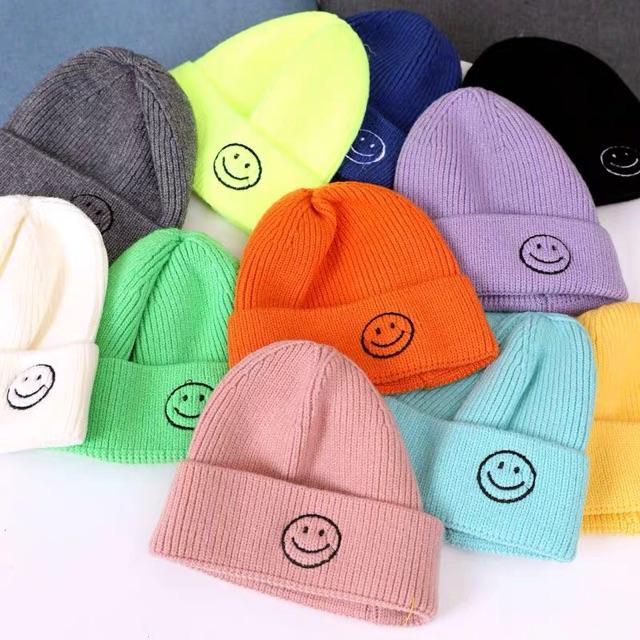 Mũ len Beanie mặt cười