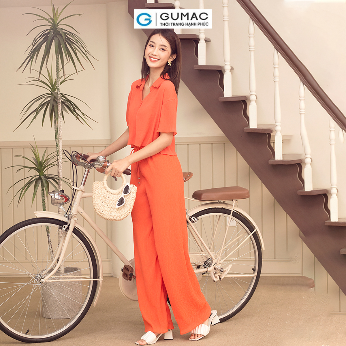 Set lẻ Áo kiểu dập ly GUMAC AD05089 - Quần ống suông rộng QD05032