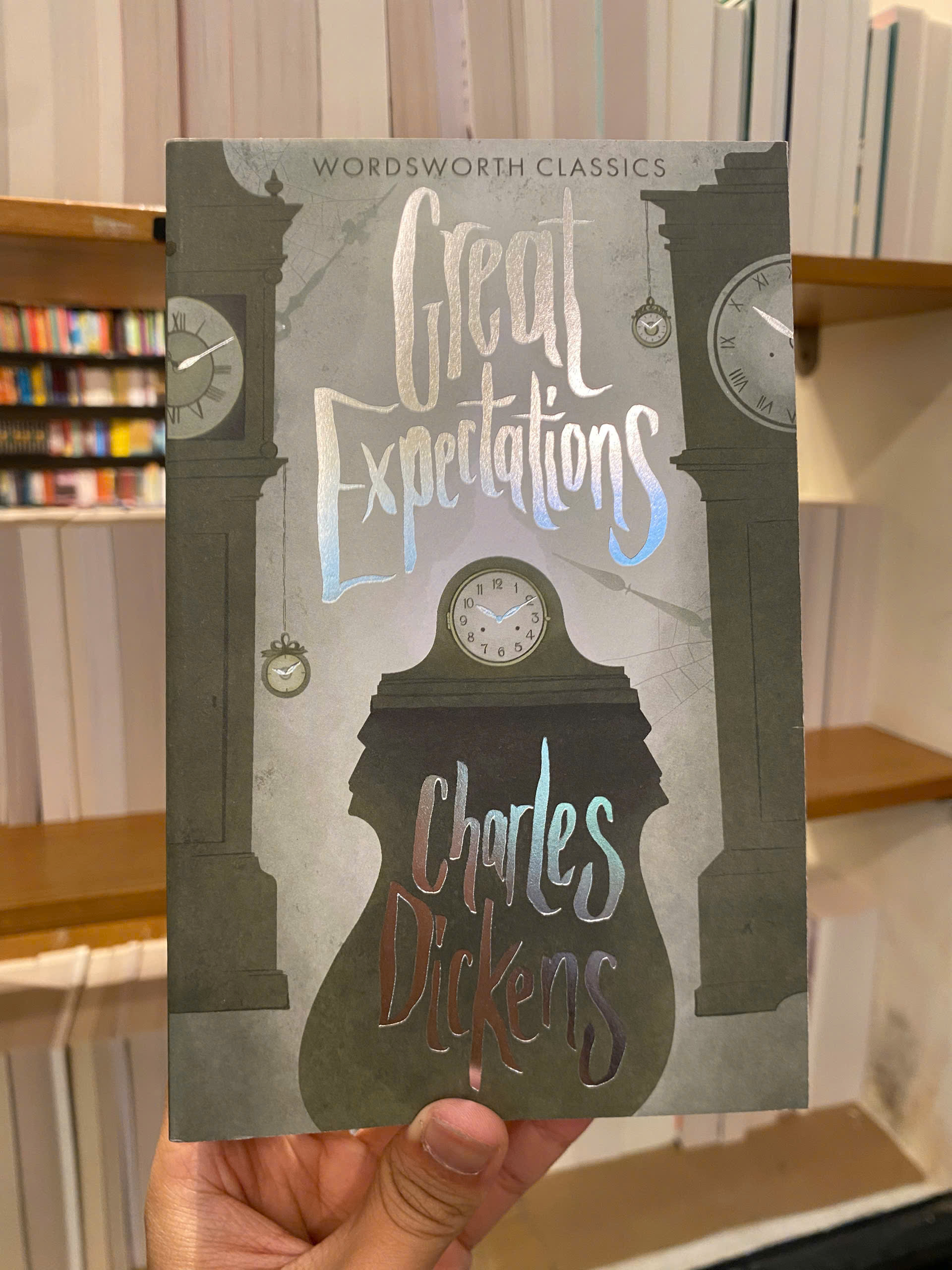 Sách - Great Expectations by Charles Dickens | Classic Literature / Ngoại văn Kinh điển Nhập khẩu