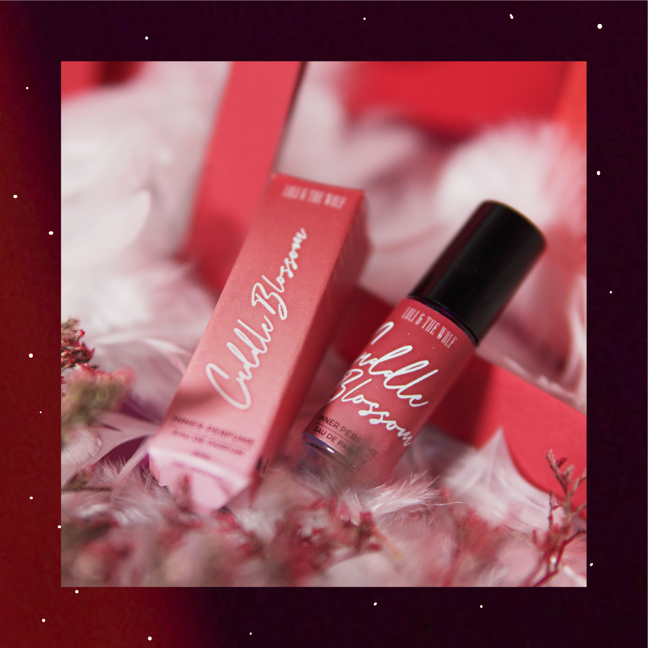 Nước hoa vùng kín dành cho nữ Cuddle Blossom Eau De Parum chai chấm 10ml / chai lăn 5ml - LOLI & THE WOLF
