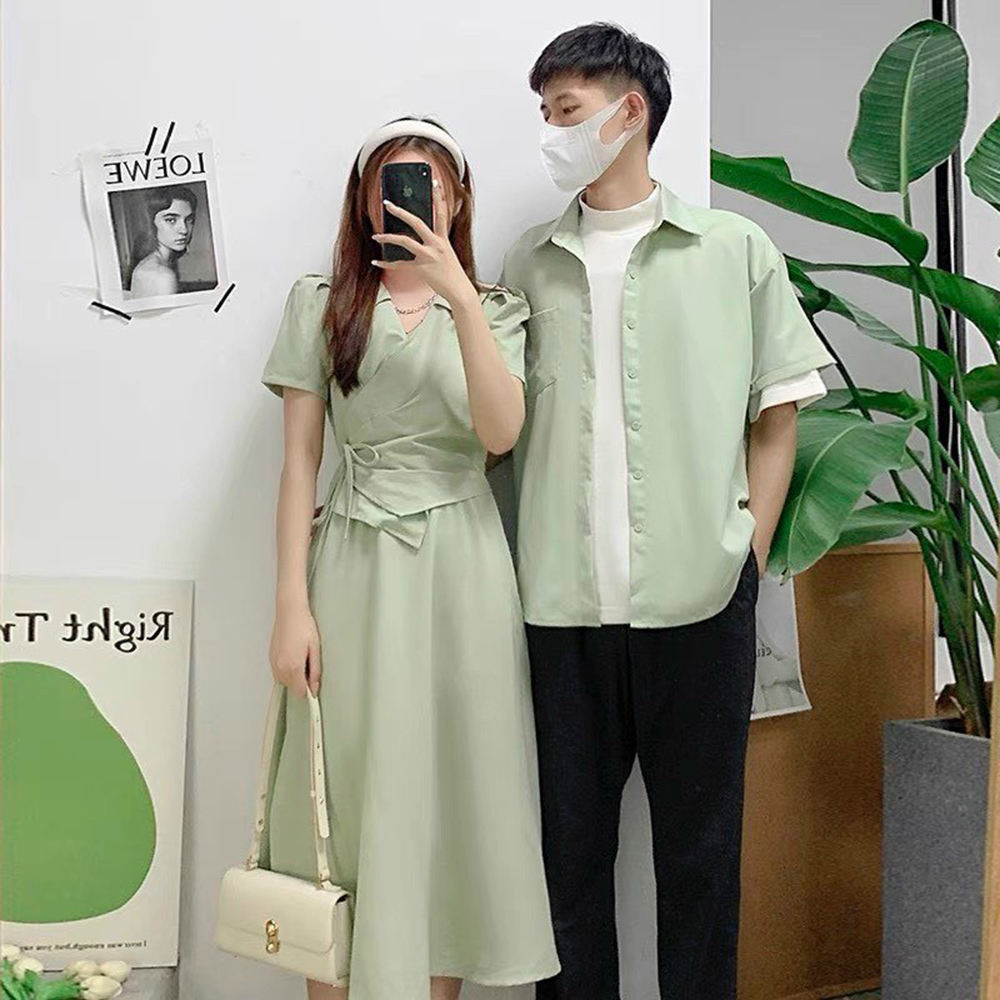 SET ÁO ĐÔI NAM NỮ CHỤP HÌNH CƯỚI ĐỒ CẶP ÁO SƠ MI NAM ĐẦM DÀI CỘT EO MÀU XANH