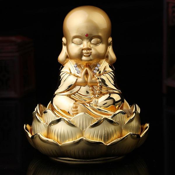 Nước hoa ô tô phong thủy