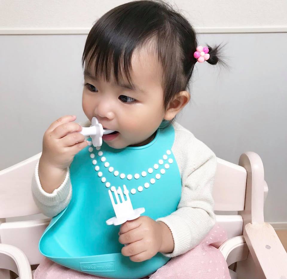 BỘ MUỖNG NĨA GRABEASE TẬP ĂN CHO BÉ TỪ MỸ - TRẮNG