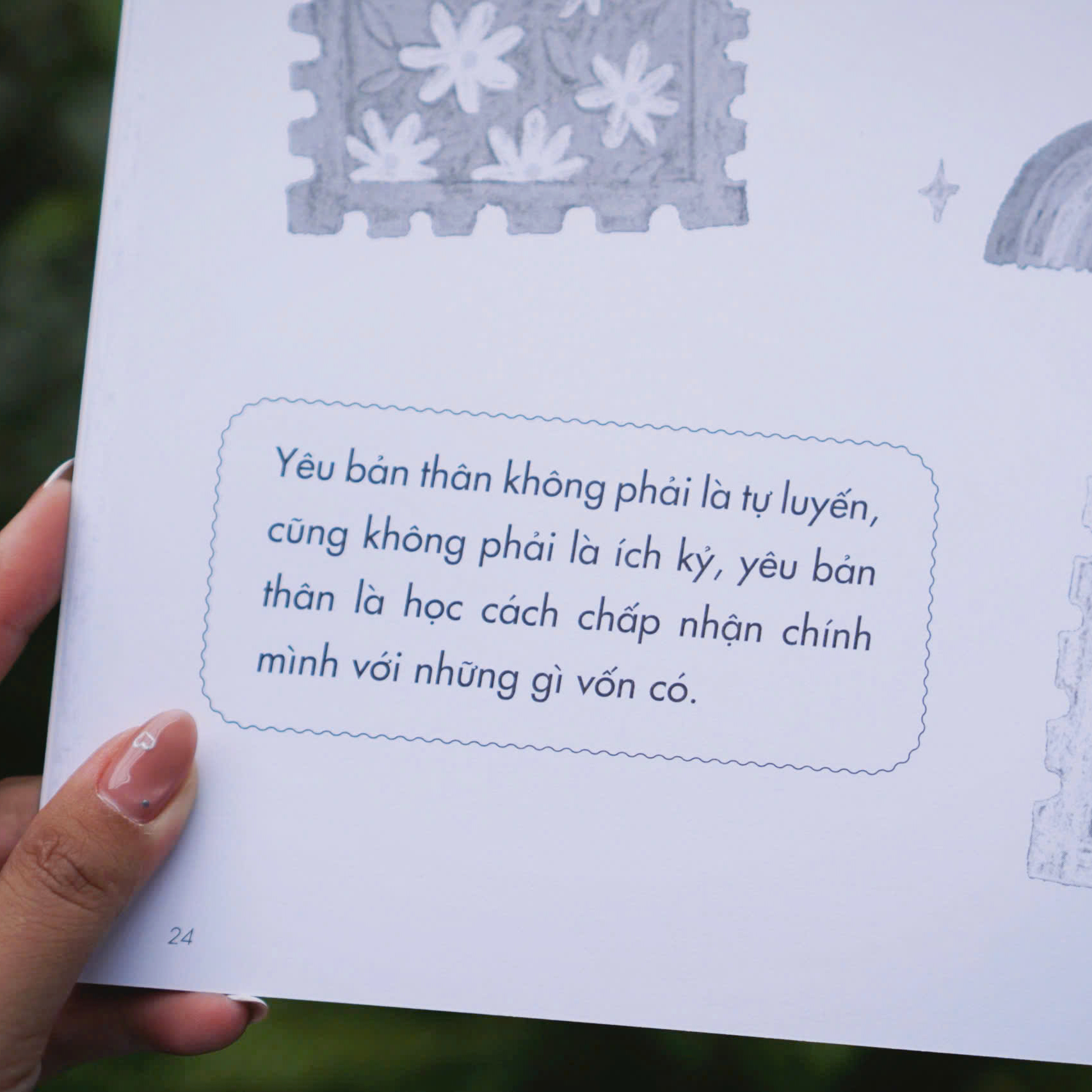 Sách Tĩnh Lặng Là Dáng Vẻ Đẹp Nhất Của Bạn (Phiên Bản Tô Màu)