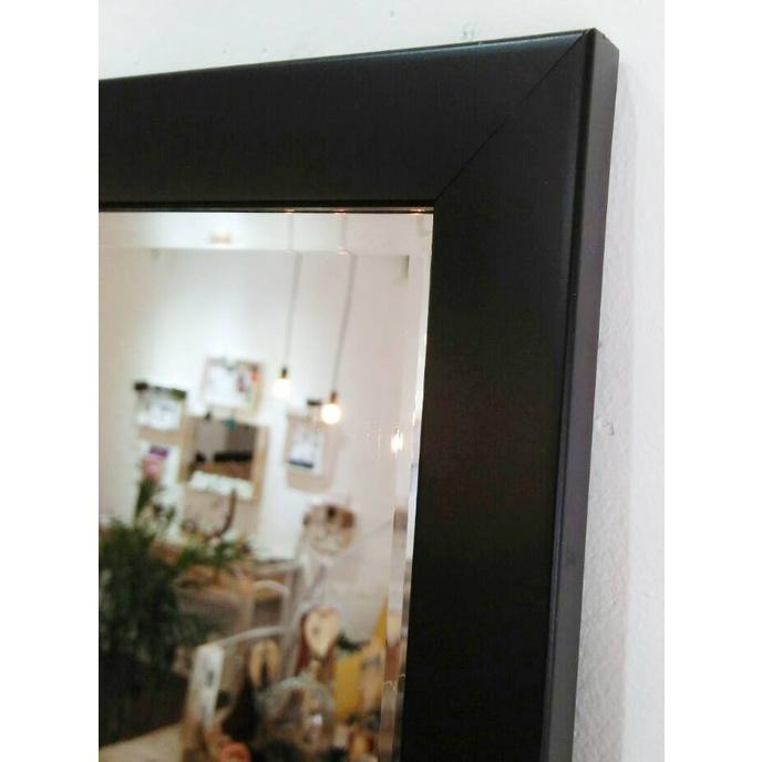 Gương soi treo tường khung màu đen, TT-011