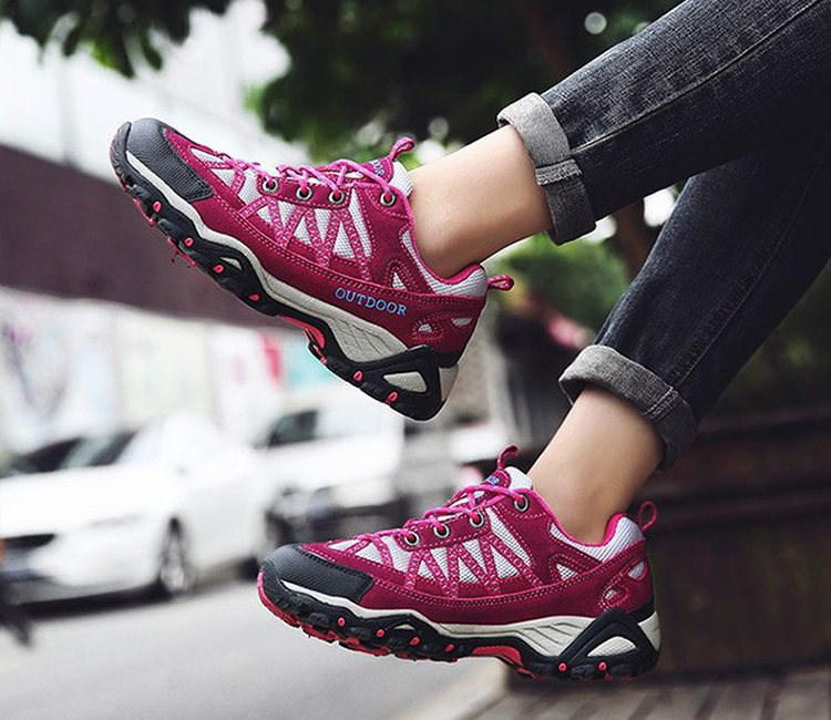 Giày Thể Thao Nữ