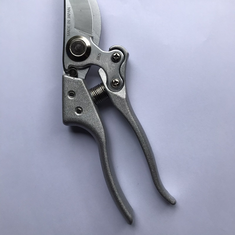 Kéo cắt tỉa cành cây YKHN, Kéo cộng lực cắt cành, Kìm tỉa cây mỏ cong thép SK5