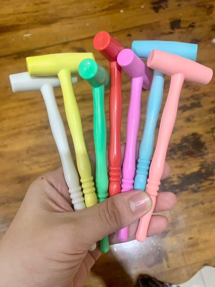 Búa Gõ ĐỒ CHƠI LẮP RÁP, dài 16cm, ngang 5cm, hỗ trợ lắp các mảnh ghép chắc chắn hơn
