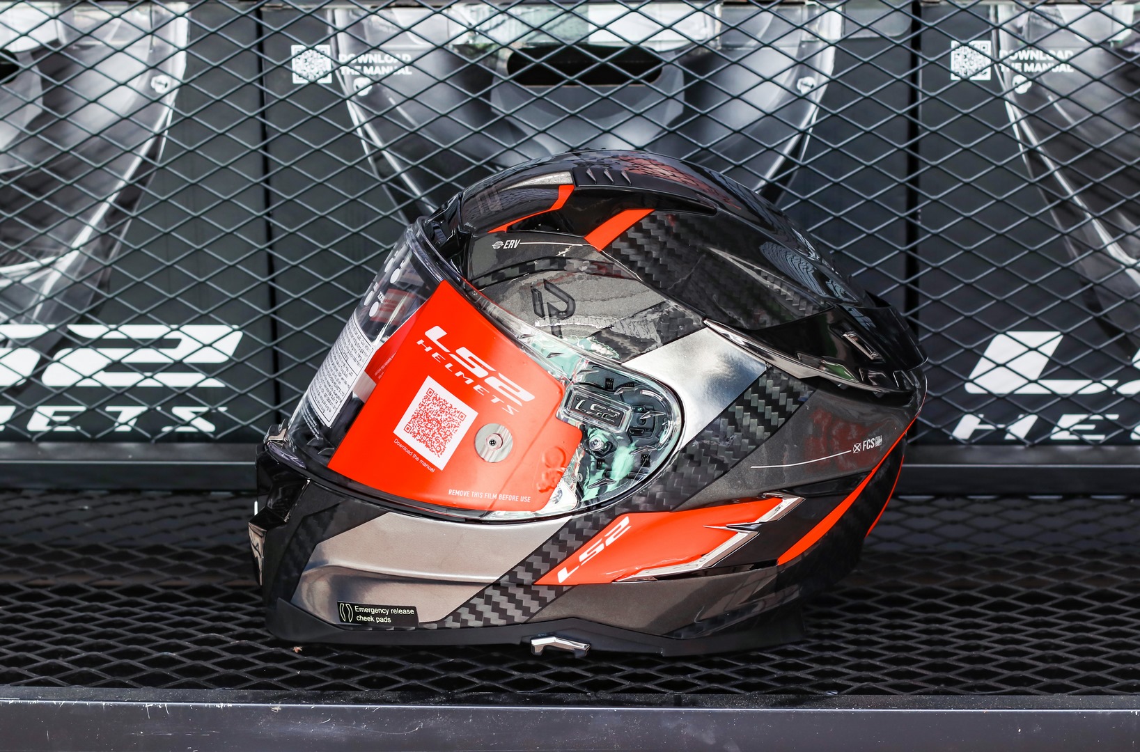 MŨ BẢO HIỂM FULLFACE 2 KÍNH LS2 FF327 CHALLENGER CARBON - GARA20