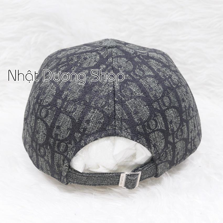 Mũ lưỡi trai, Nón kết thêu chữ D'- Chất liệu vải cotton cao cấp, có may tem phía trong phù hợp cho giới trẻ hiện nay.