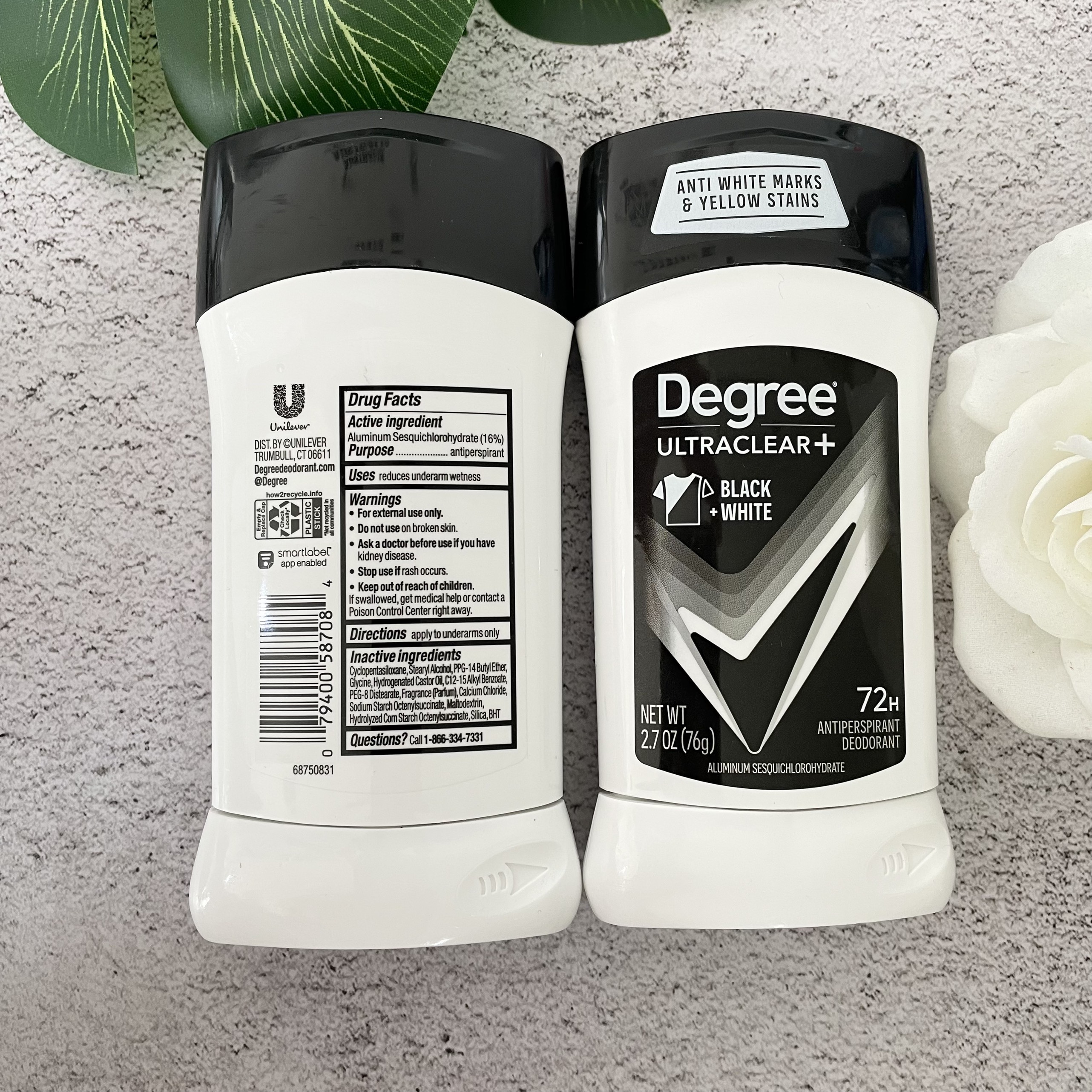Lăn khử mùi nam Degree black + white 76g - Mỹ