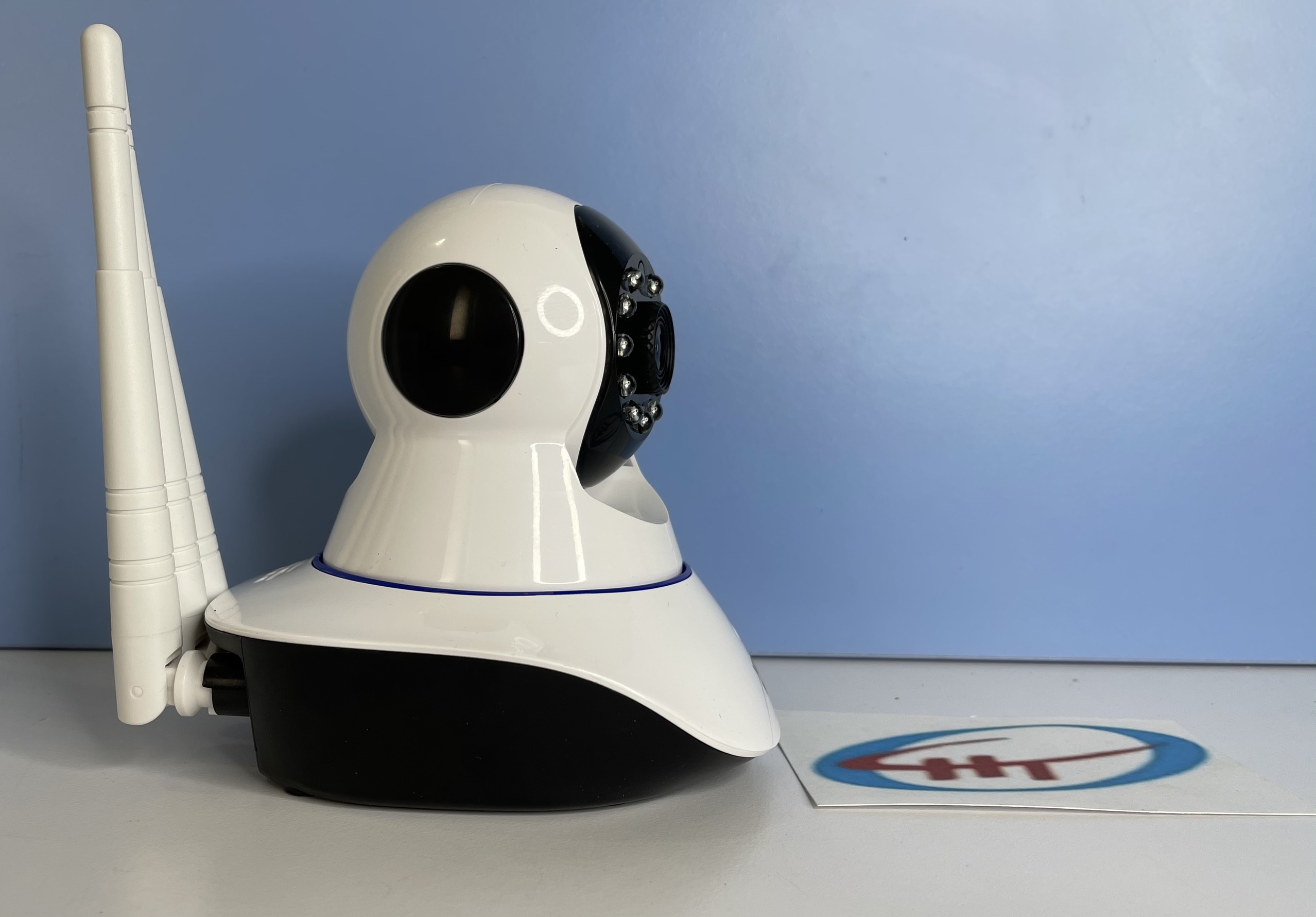 CAMERA YOOSEE 3.0 ,KÈM THẺ NHỚ 64G .HÀNG CHÍNH HÃNG