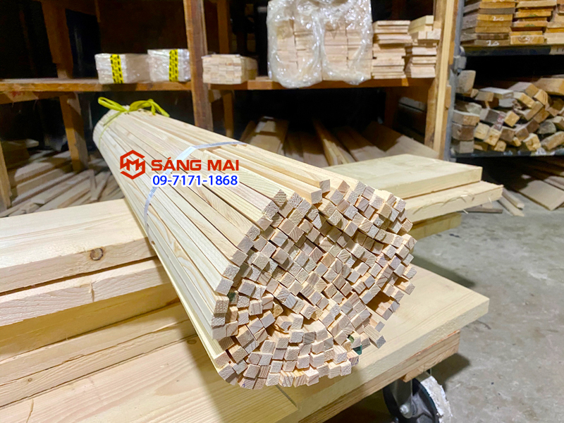 Thanh gỗ thông vuông 1cm x 1cm x dài 1m + bào láng 4 mặt