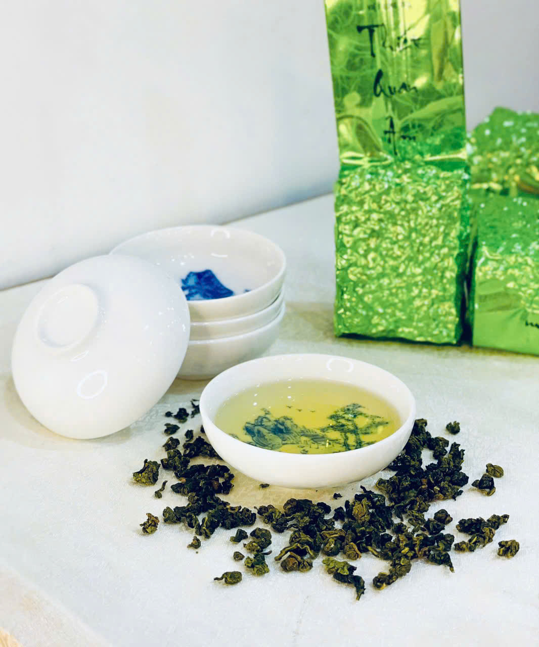 TRÀ THIẾT QUAN ÂM - THẬP ĐẠI DANH TRÀ - TRÀ THƠM ĐẶC BIỆT - ORGANIC TEA - 100G