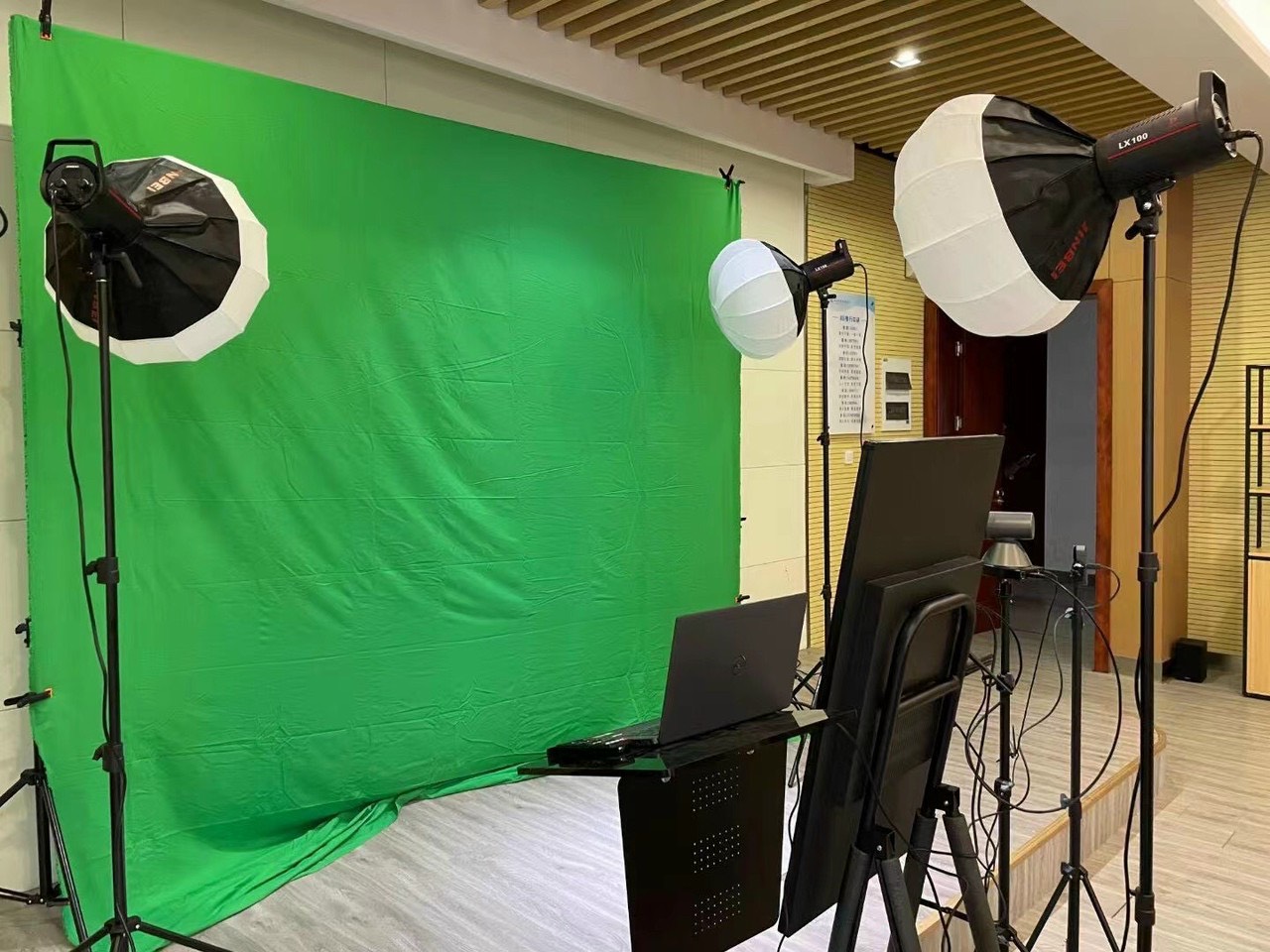 Đèn mặt trăng softbox MT11A kèm chân đèn chắc chắn chuyên chụp ảnh studio quay phim make up phun xăm thẩm mỹ hair salon quay tiktok bán hàng online hàng nhập khẩu